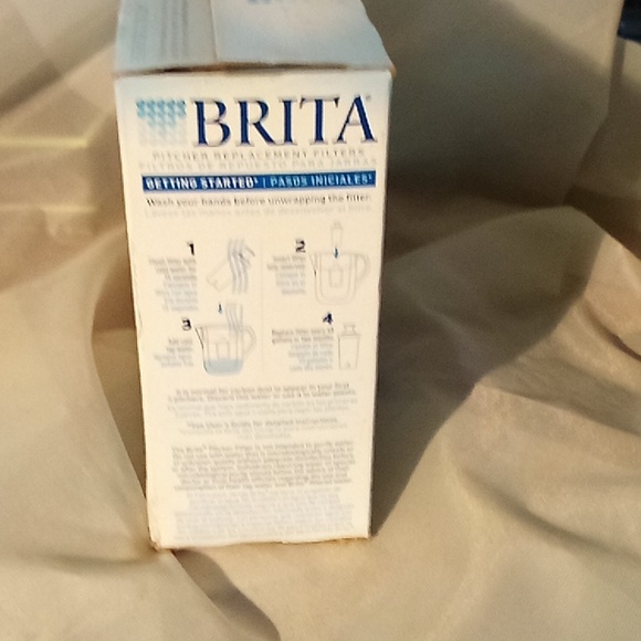 3 Brita Pitcher Replacement Water FiltersNew and Improved (3 Filters/ 1 Box) - Picture 6 of 11